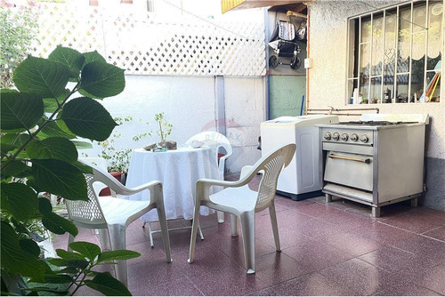 Imagen 19 de 22 de Casa 2 Pisos, Remodelada 2d+2b