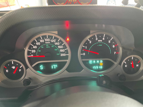Imagen 15 de 15 de Jeep Wrangler 2010 3.8 Rubicon 4x4 At