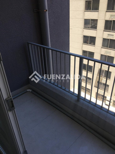 Departamento En Venta De 1 Dorm. En Concepción