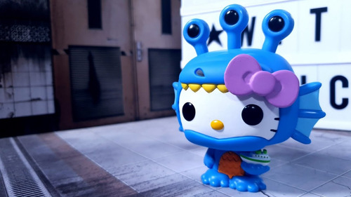 Funko Pop! Hello Kitty - Hello Kitty Sea Kaiju #41
