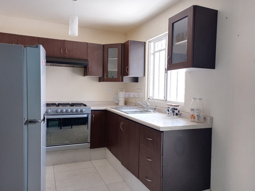 Imagen 8 de 22 de Casa En Real Toledo, Pachuca Hidalgo. 2 Plantas. En Privada, Vigilancia Las 24 Horas.