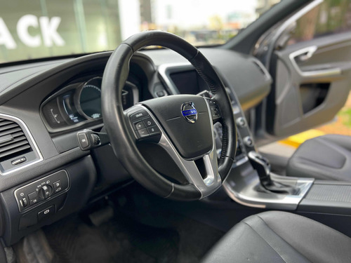 Volvo XC60 2.0 T5 High 240cv At