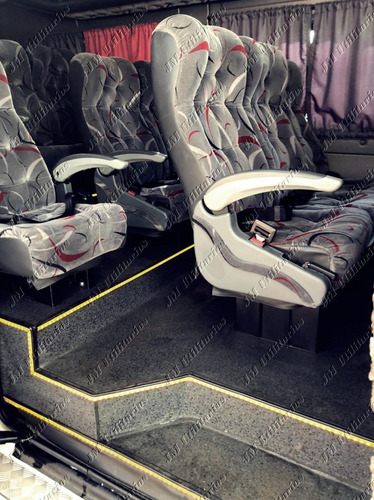 Imagem 8 de 13 de Renault Master Ano 2017 L3h2 Longa Executiva Jm Cod.219