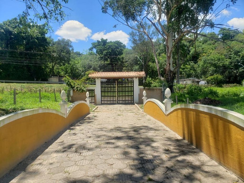 Chácara Com 7 Dormitórios À Venda, 48000 M² Por R$ 1.700.000 - Jardim São Gabriel - Jacareí/sp - Ch0003