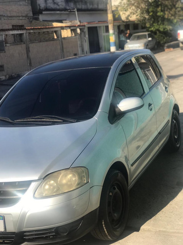 Imagem 4 de 10 de Volkswagen Fox 2010 1.0 Vht Trend Total Flex 3p 1543 Mm
