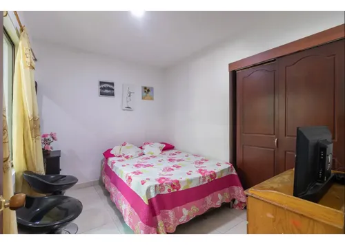 Venta Casa Vehicular De 200mts2, Colseguros, Sur De Cali. 12886-1