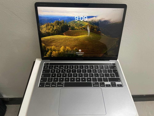 Macbook Pro 13 (2020)