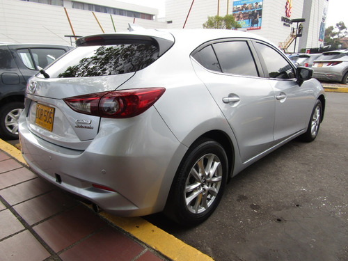 Imagen 5 de 15 de Mazda