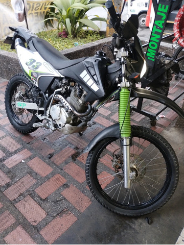 Akt Akt 235r Enduro