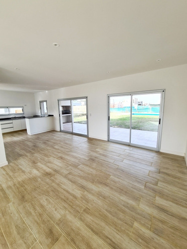 Imagen 7 de 14 de Casa Vila Marina Villanueva Amarra Lista A Estrenar Financi