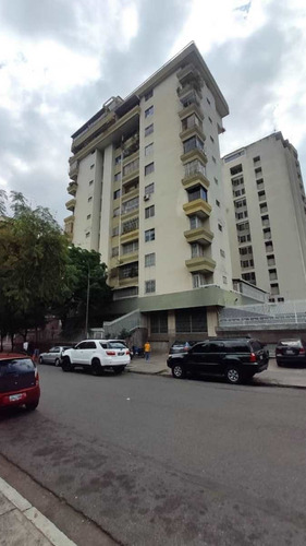 La Urbina,pent House En Venta.