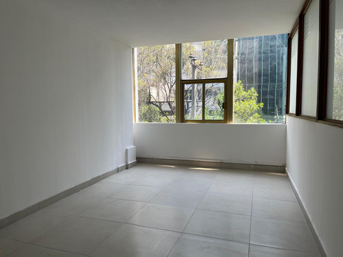 Oficina En Renta - Anzures - 105m2 - Piso 2
