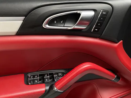 Porsche Cayenne Gts
