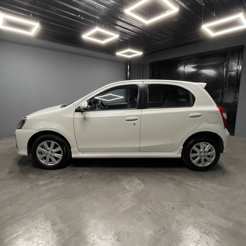 Toyota Etios 1.5 Xls