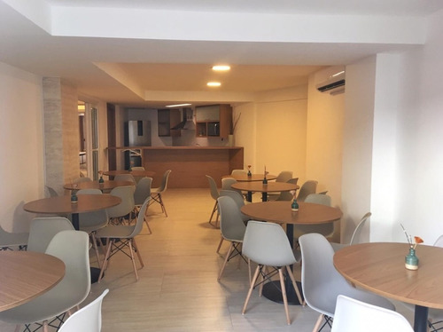 Imagem 13 de 27 de Apartamento À Venda No Bairro Lagoa - Rio De Janeiro/rj - O-8997-18101
