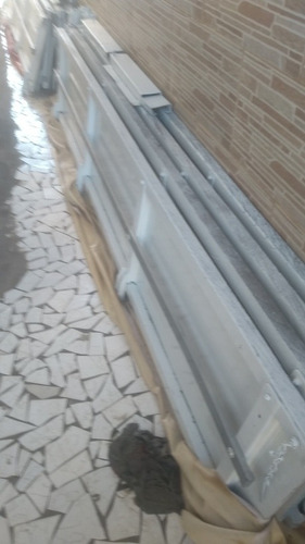 Imagem 2 de 8 de Carreta Grade Baixa Porta Container Randon