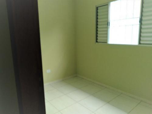 Imagem 8 de 16 de Casa No Bairro Belas Artes, Em Itanhaém, Litoral Sul De São Paulo, Localizada No Lado Praia. Imóvel Com 155 M² De Terreno Sendo 88 M² De Área Construída. Possui Vaga Para 02 Automóveis.