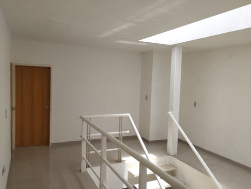 Casa Bosques De La Lagunita