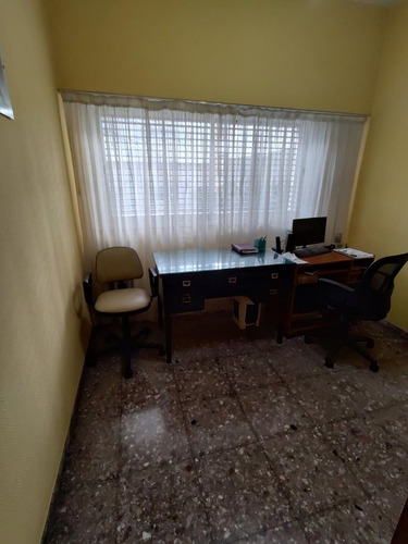 Venta Casa 5 Ambientes Quincho Cochera 2 Autos