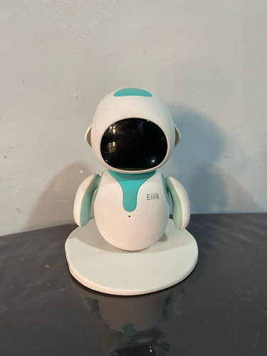 Robot Eilik Robot Agua (Usado)