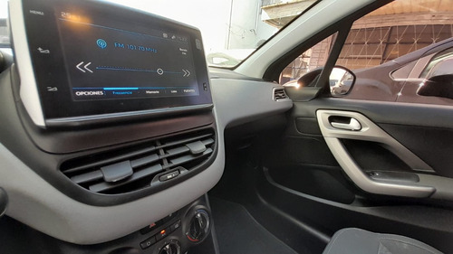 Peugeot 208 1.6 Allure