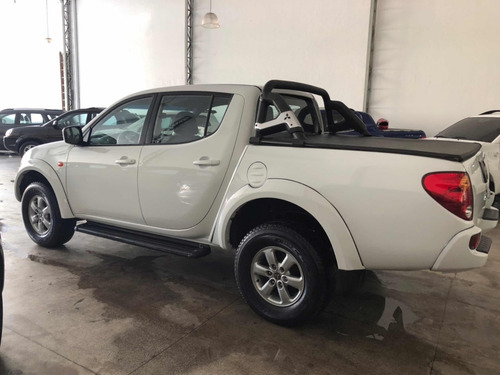 Mitsubishi L200 2.4 Triton Hls Cab. Dupla Flex 4p 2013