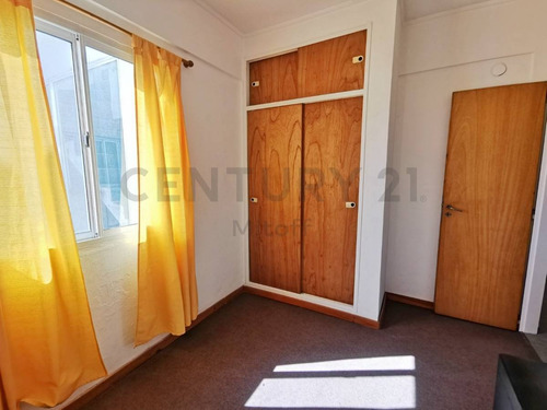 Imagen 12 de 13 de Departamento En Venta De 2 Dormitorios En La Plata