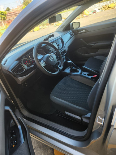 Volkswagen Virtus Comfortline 200 TSI 1.0 Aut. Flex 2021