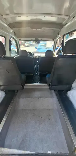 Renault Kangoo 1.6 Aa Mt