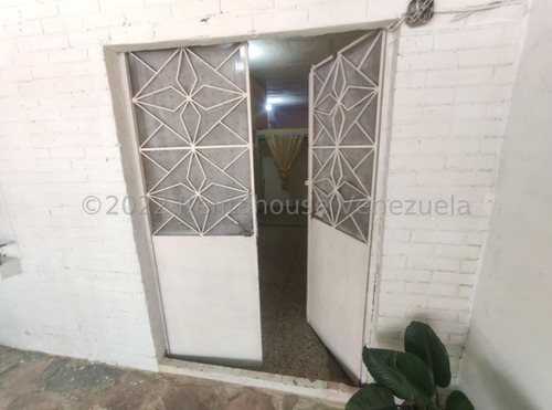 Imagen 27 de 30 de Apartamentos En Alquiler Bararida Barquisimeto 22-21644 +m