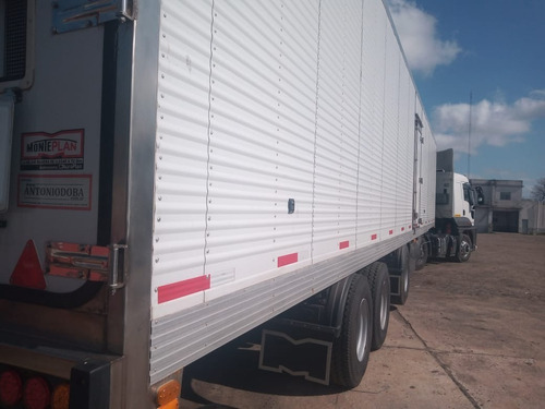 Semirremolque Furgón Térmico Montenegro Thermo King