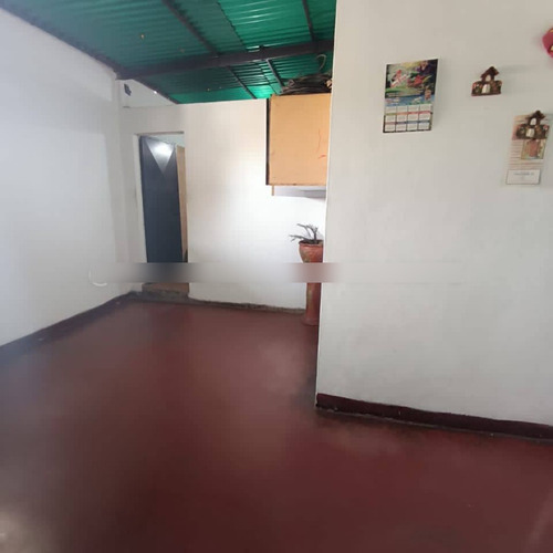 Imagen 5 de 9 de Venta Casa En Catia La Mar Ref 1609