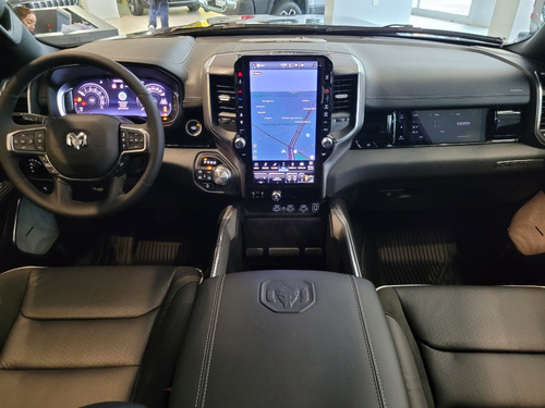RAM 1500 3.0 Laramie 4X4 At8