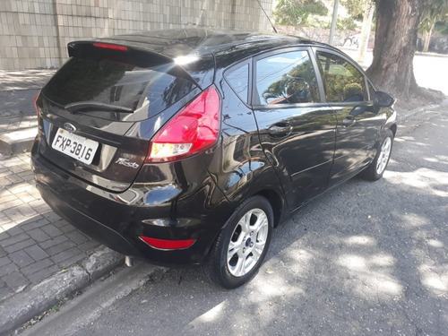 Newfiesta Powershift 2015 1.6 Flex