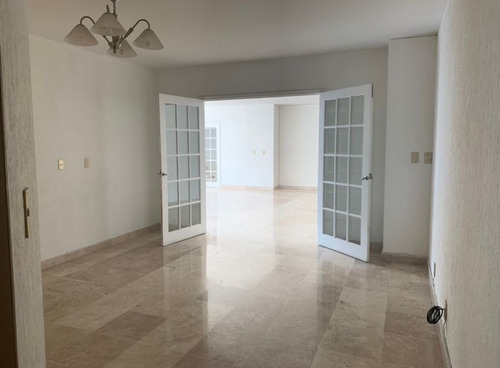 Imagen 2 de 12 de Departamento En Venta En Bosques De Las Lomas ,280m2