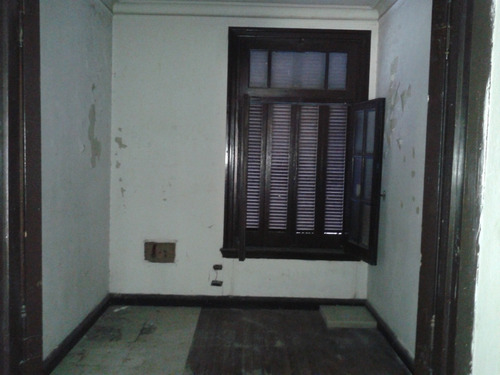 Imagen 9 de 12 de Local Con Oficinas En Venta