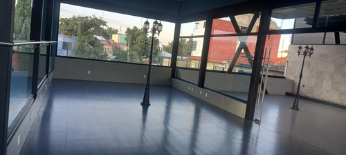 Local Comercial Adolfo Ruiz Cortinez