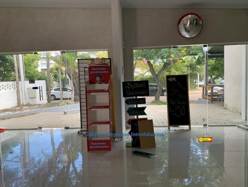 Alquiler Anual - Local Comercial - 2 Baños