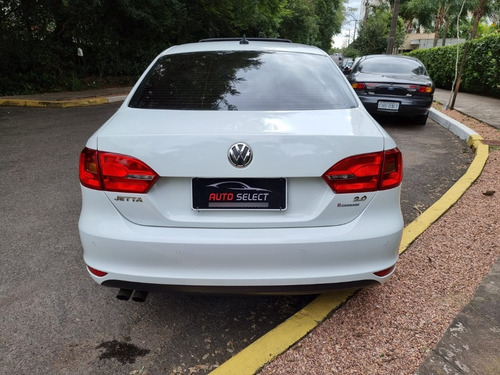 Imagem 5 de 20 de Volkswagen Jetta 2.0 Comfortline C/ Pacote Premium