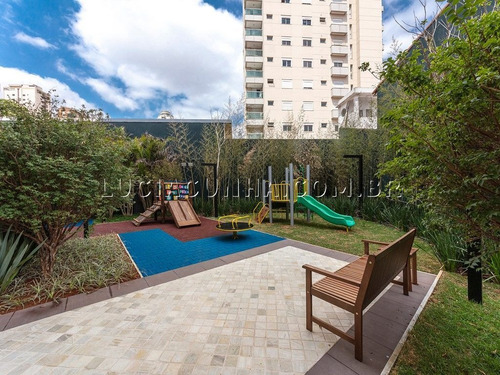 Apartamento Alto Padrão À Venda Na Vila Mariana - 267 M², 4 Suítes, Varanda, Lavabo, 5 Vagas E Depósito - 179