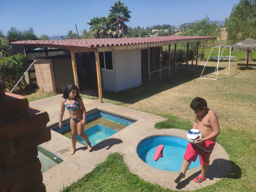 Se Arrienda Casa A Orilla Lago Rapel