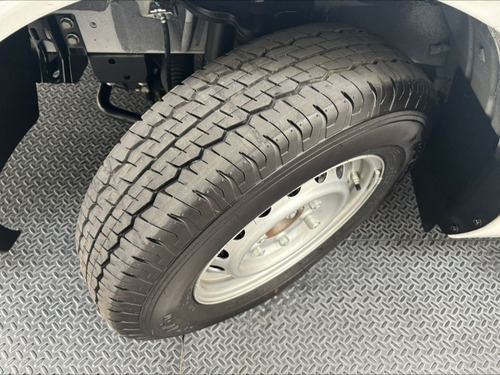 Nissan Urvan PANEL AMPLIA L4 2.5L STD