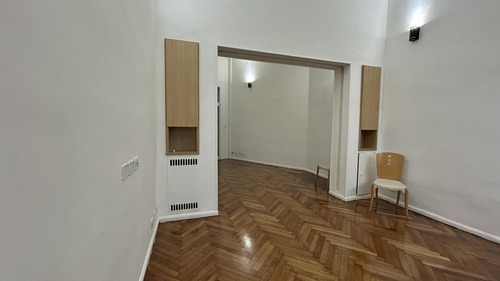 Alquiler Departamento 2 Ambientes Pb, Gran Patio. Recoleta.