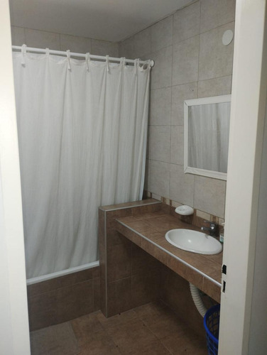 Departamento En Venta - 2 Dormitorios 2 Baños - Cochera - 84mts2 - Villa Elvira, La Plata