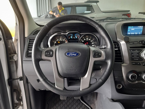 Ford Ranger 2.5 XLT 4X2 CD 16V FLEX 4P MANUAL