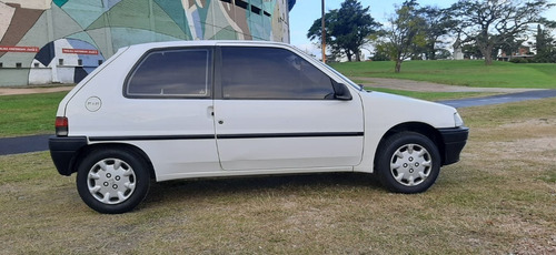 Peugeot 106 Xn Retira Con U$s 2990