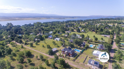 Complejo Turistico Totalmente Equipado A Pocas Cuadras Del Lago Los Molinos