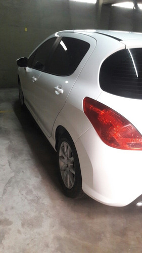 Peugeot 308 1.6 Active Hdi 115cv 2013