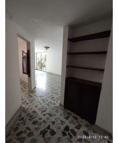 Apartamento Para Arriendo En La Loma Del Escobero