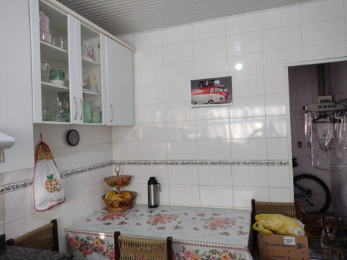 Casa Alto Padrão - 900 Metros De Terreno - Carambeí-pr